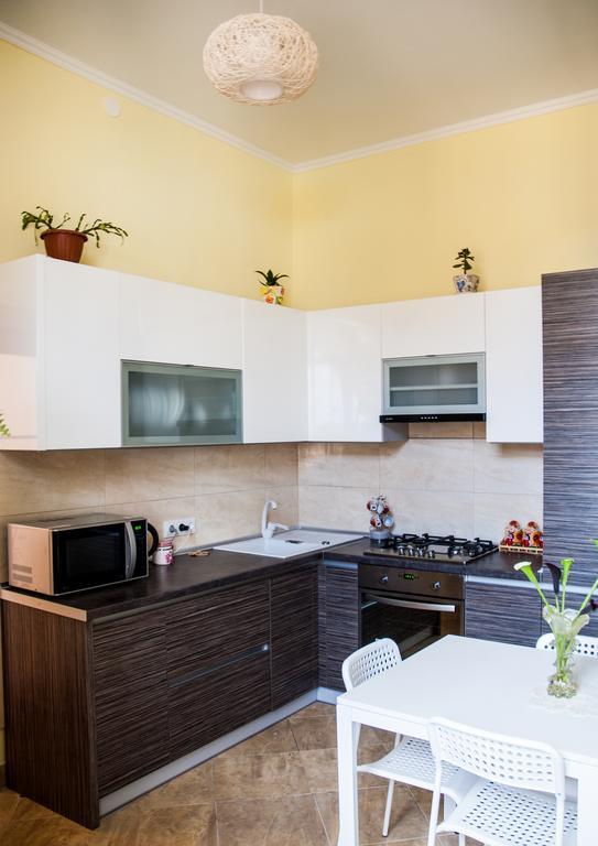 Soborna Comfort Place Apartment Lviv Ngoại thất bức ảnh